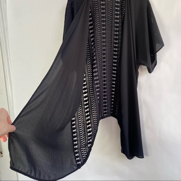 Swimsuit Coverup Hi-Low Design Black - Picture 3 of 8